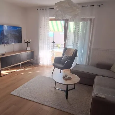 Toni Apartment *
